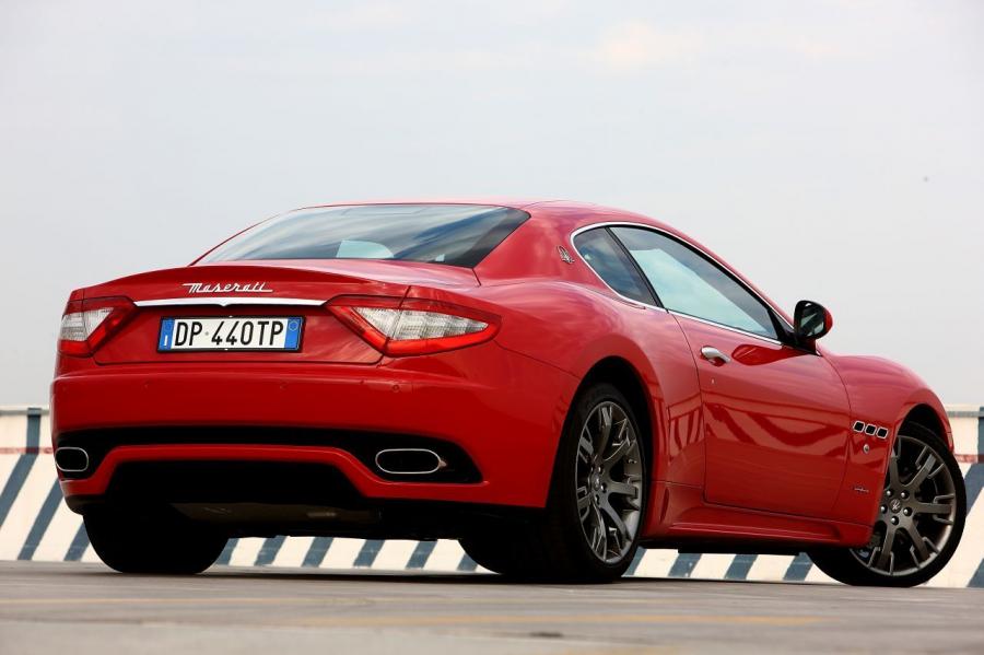  Maserati GranTurismo S 2008 года  (фото 21 из 142)